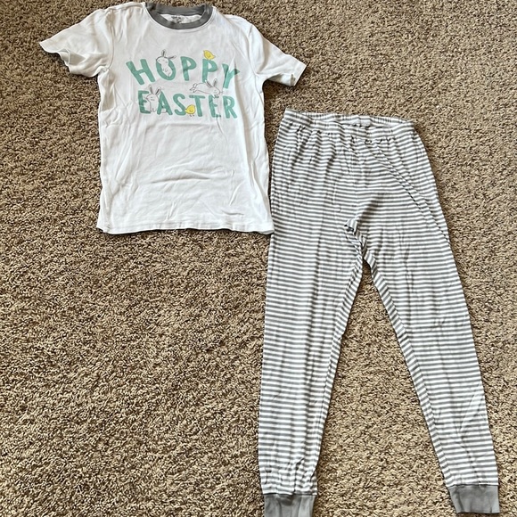 LIKE NEW Carter’s Adult Unisex Size M “Hoppy Easter” 2-piece graphic PJ Set!! - Picture 1 of 8